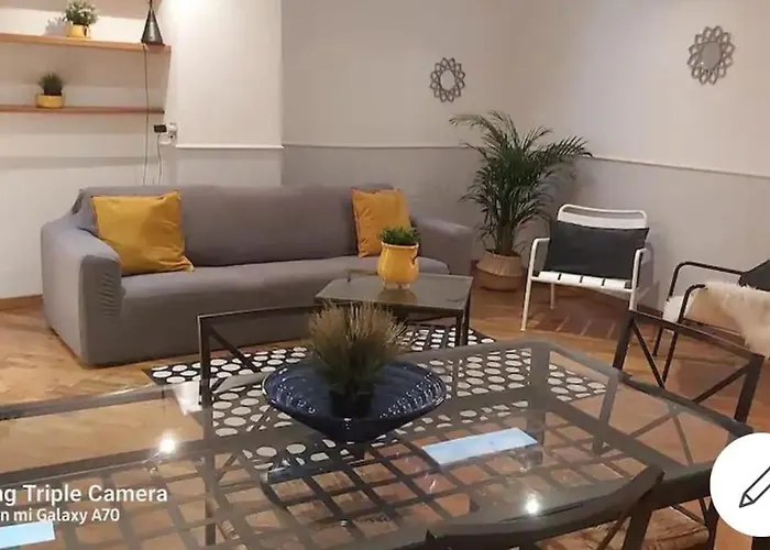 Lovely At Saint Peter's Square Vatican * روما